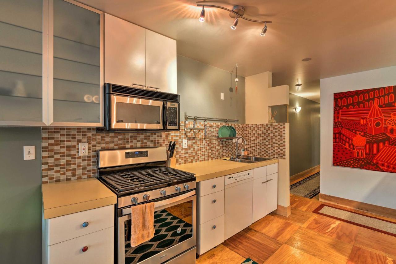 Central Anchorage Condo, Walk To Town And Coast! Екстериор снимка